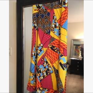 MultiColor/Patterned Skirt